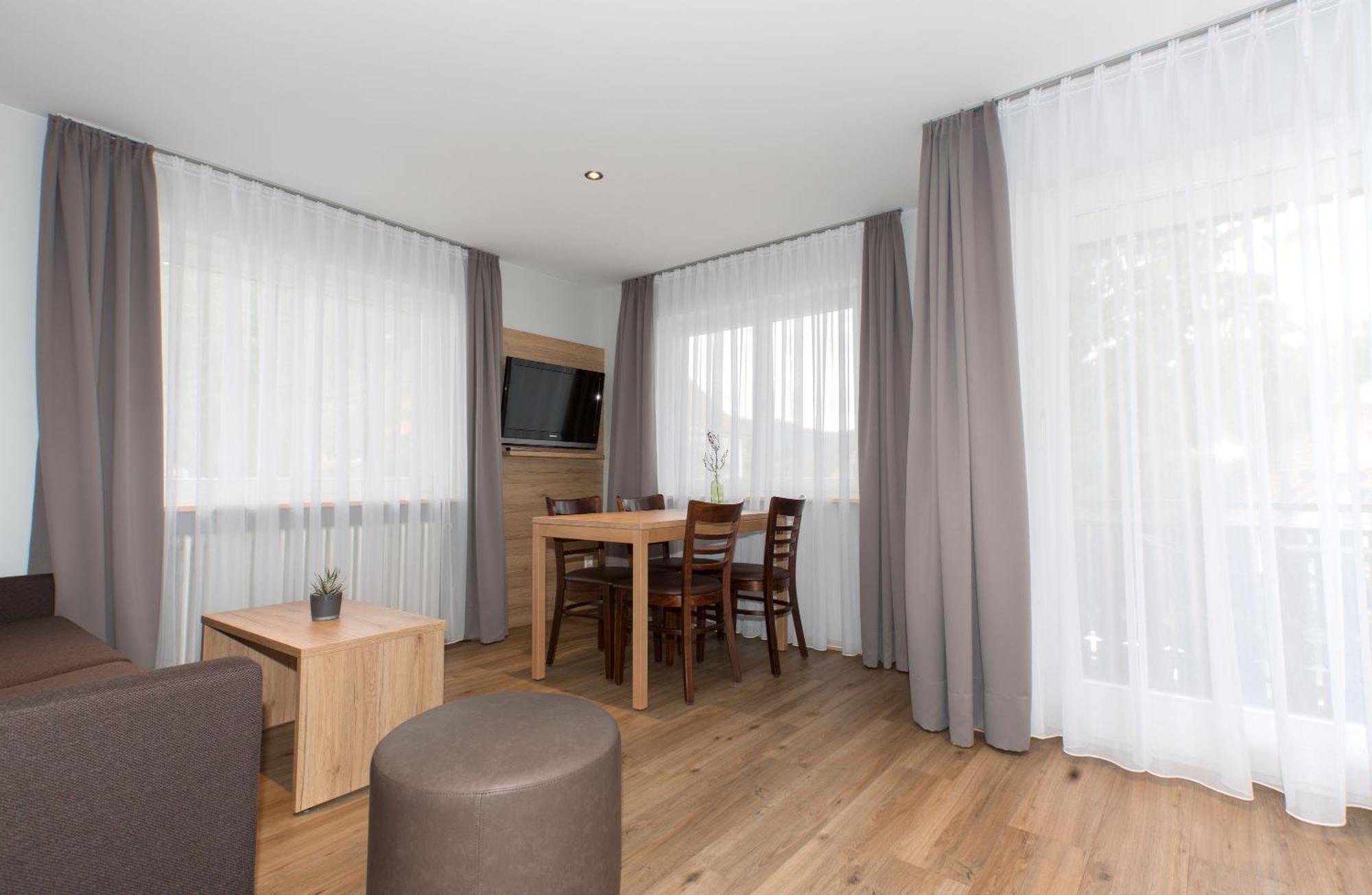 Appartements 'In Vino Veritas' Haslach im Kinzigtal Exterior foto